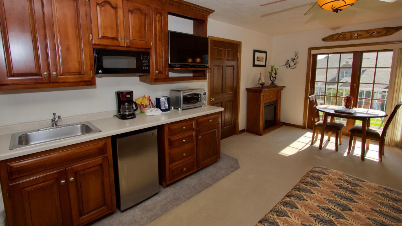 Baileys Harbor Yacht Club Resort מראה חיצוני תמונה